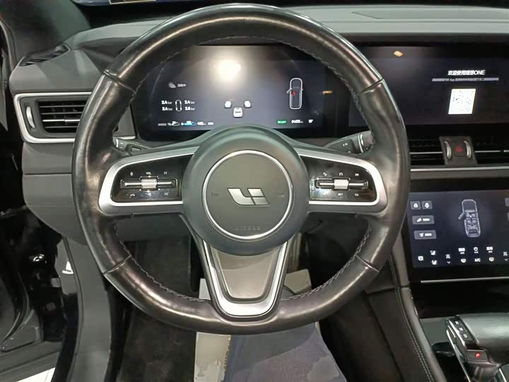 Фото 11 - LiXiang One