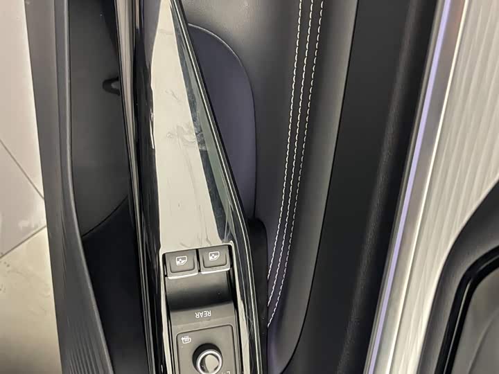 Фото 17 - Volkswagen ID.4 Crozz