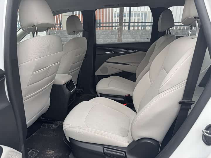 Фото 8 - Maxus G50