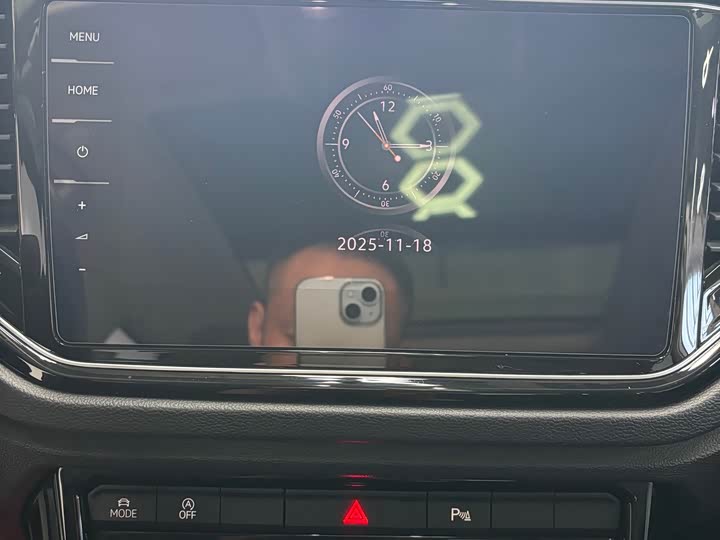 Фото 12 - Volkswagen T-Roc