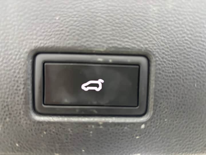 Фото 19 - Volkswagen T-Roc