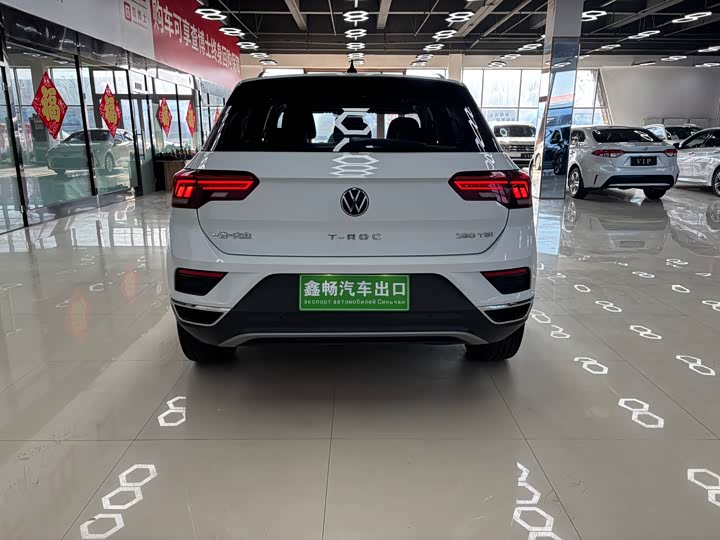 Фото 6 - Volkswagen T-Roc