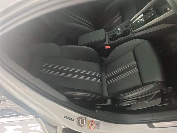 Фото 3 - Audi A3