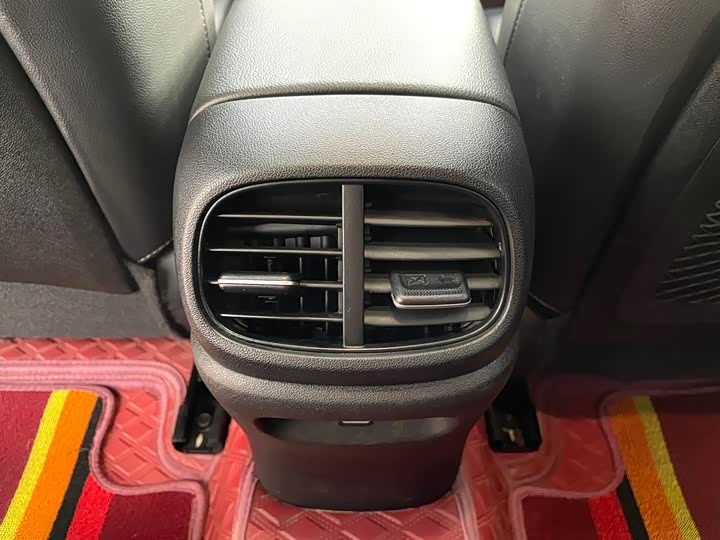 Фото 13 - Hyundai Elantra N line