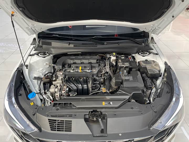 Фото 18 - Hyundai Elantra N line