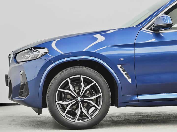 Фото 16 - BMW X3