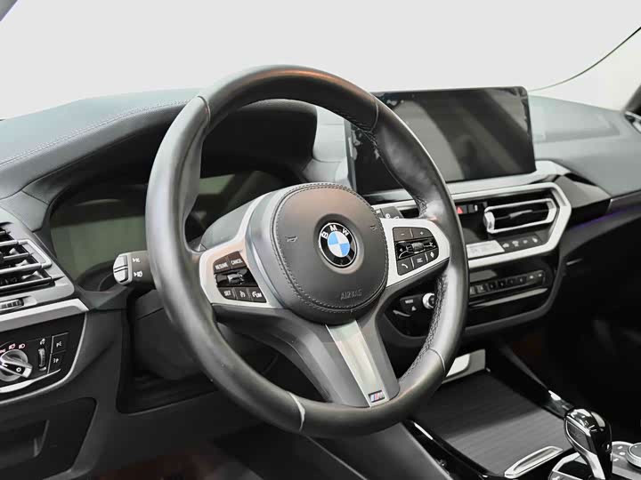Фото 22 - BMW X3