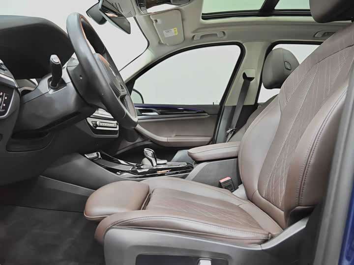 Фото 29 - BMW X3