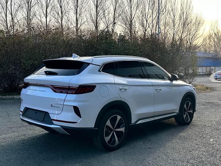 Фото 6 - BYD Song Plus Hybrid/EV