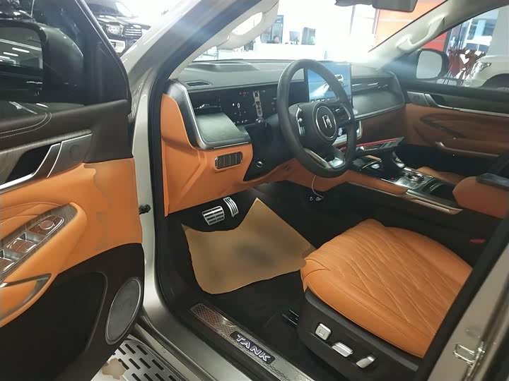 Фото 16 - Tank 500 Hybrid