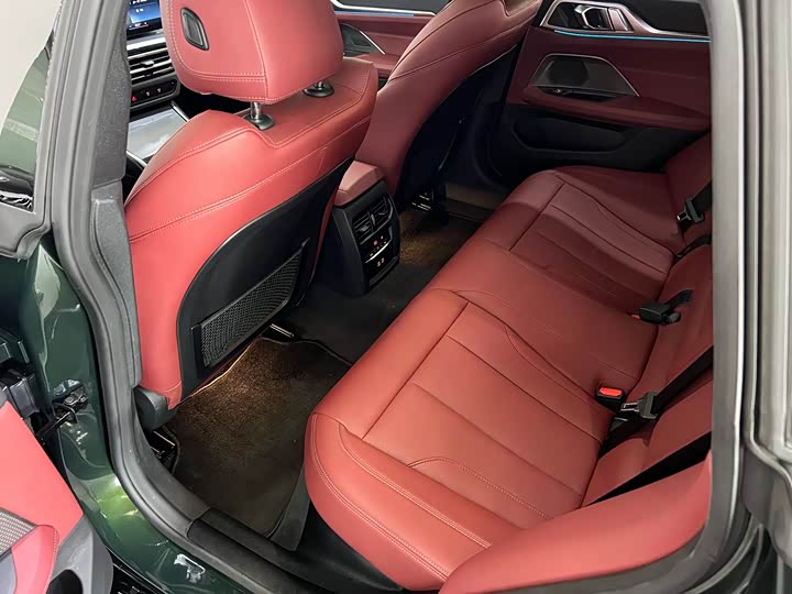 Фото 15 - BMW 4 Series