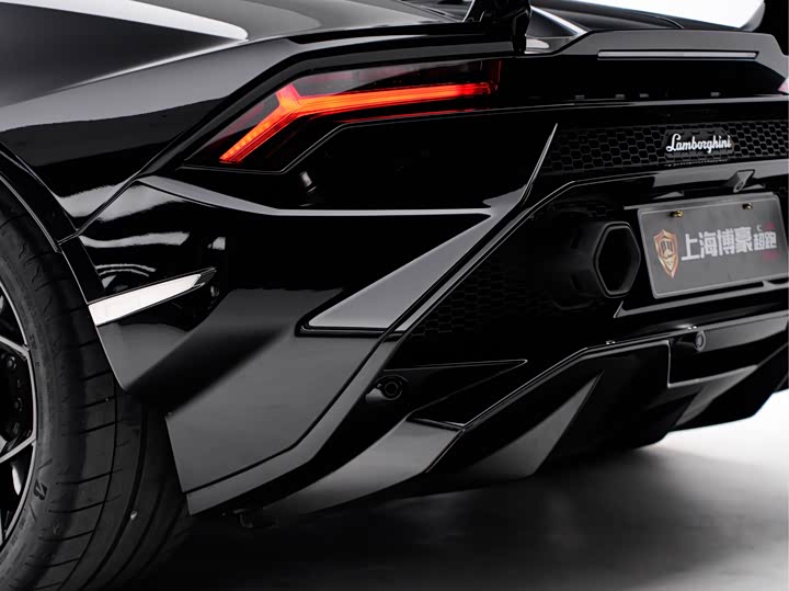 Фото 15 - Lamborghini Huracán