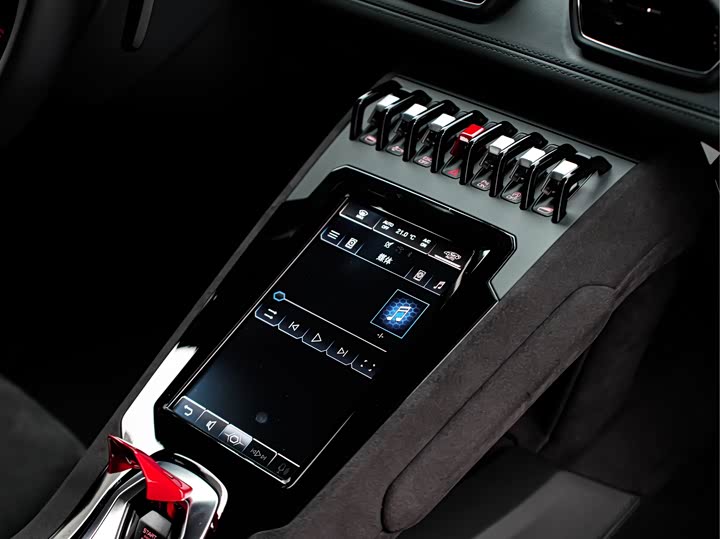 Фото 7 - Lamborghini Huracán