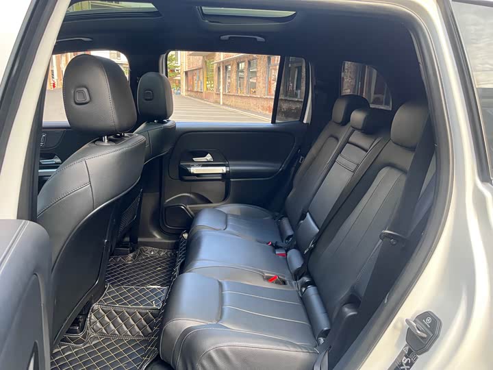 Фото 5 - Mercedes-Benz GLB-Class