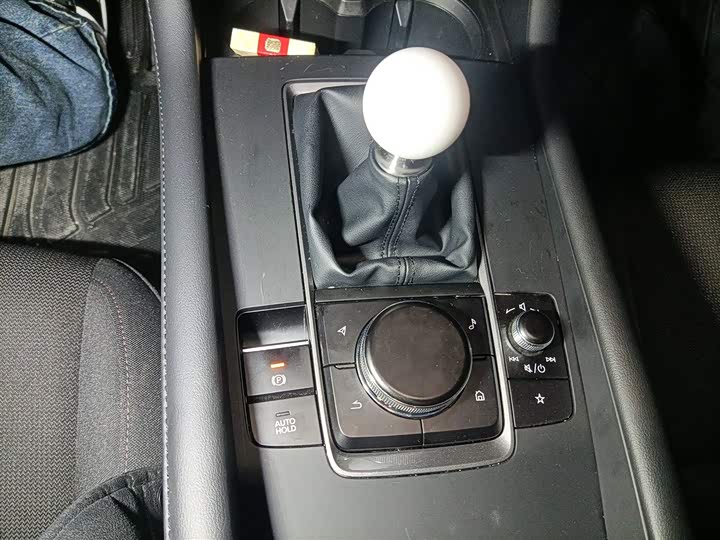 Фото 7 - Mazda 3 (Axela)