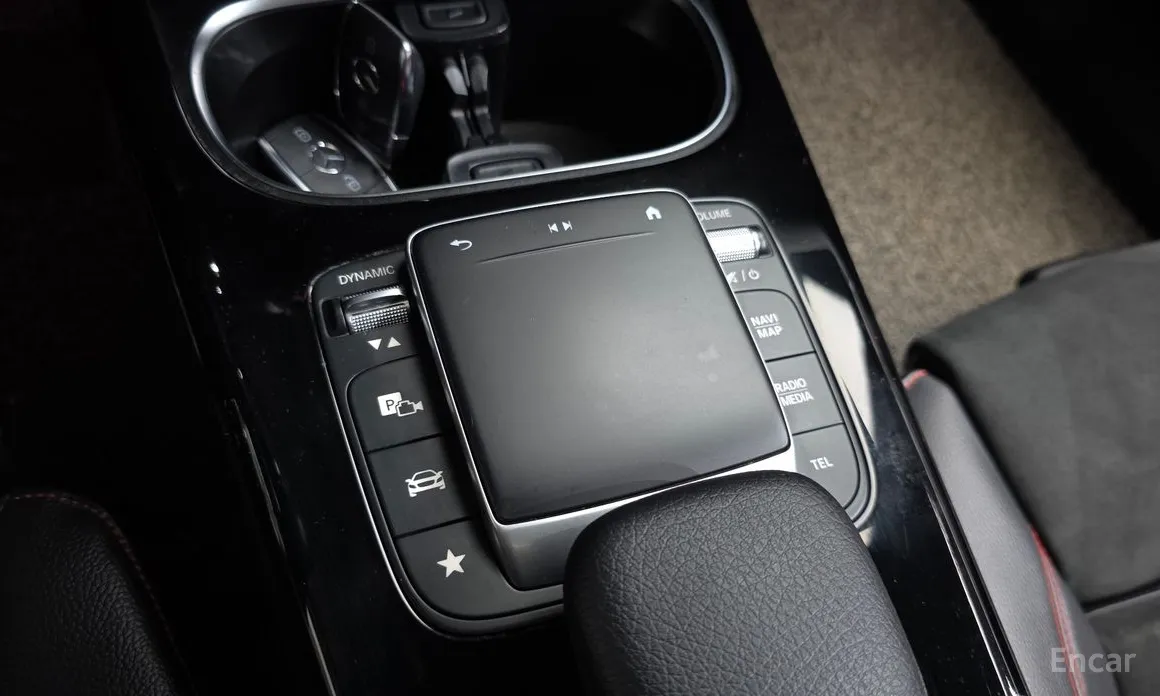 Фото 16 - Mercedes-Benz CLA-Class