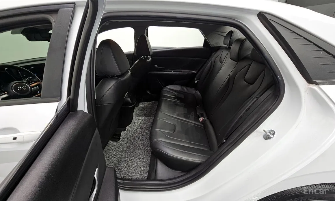 Фото 11 - Hyundai Avante