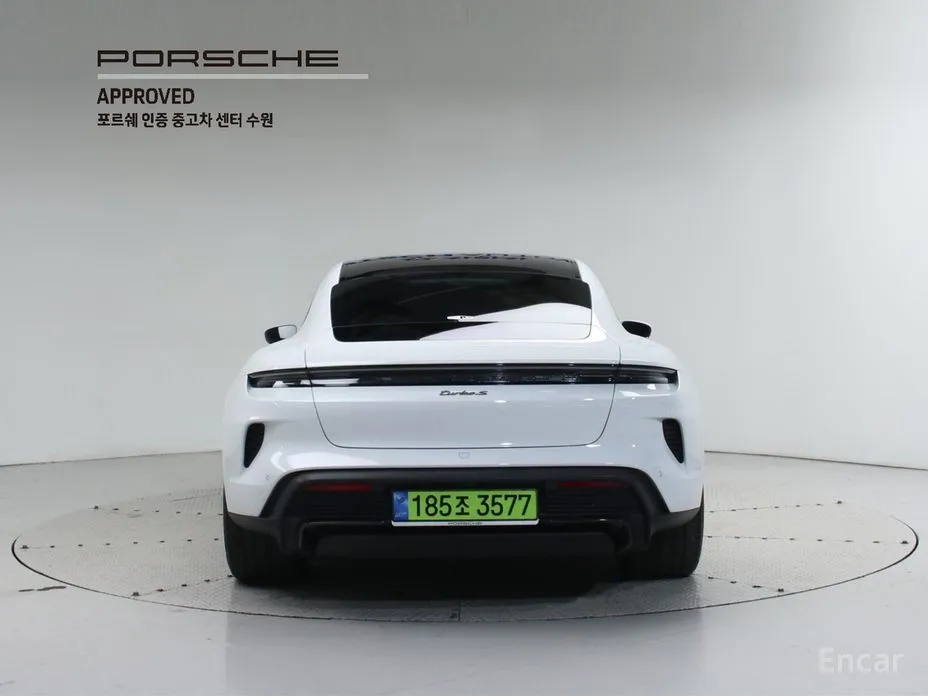 2020 Porsche Taycan