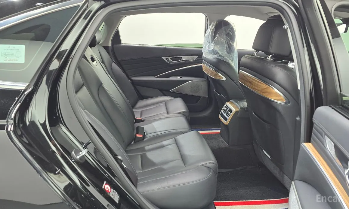 Фото 12 - Kia K9