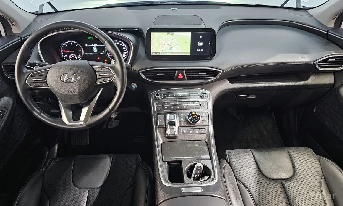 Фото 7 - Hyundai Santa Fe