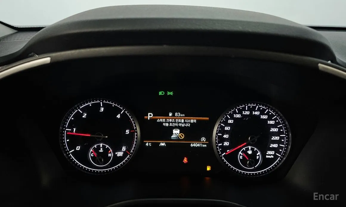 Фото 8 - Hyundai Santa Fe
