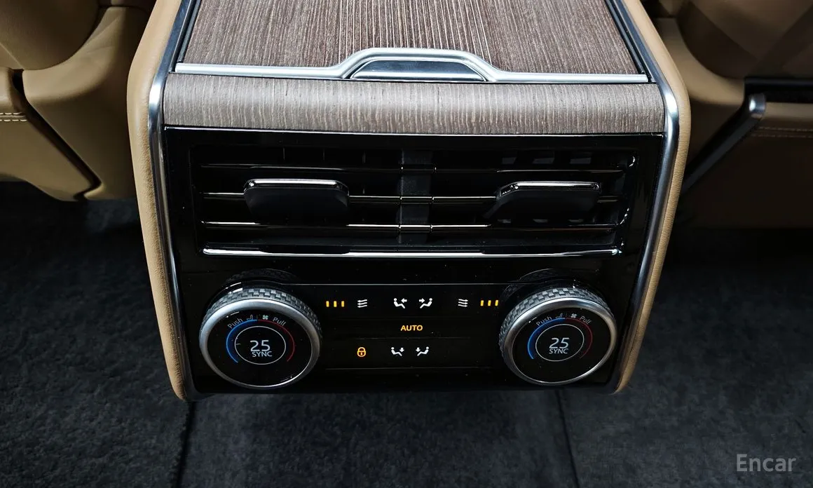 Фото 19 - Land Rover Range Rover