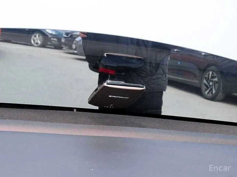 Фото 16 - Tesla Model 3