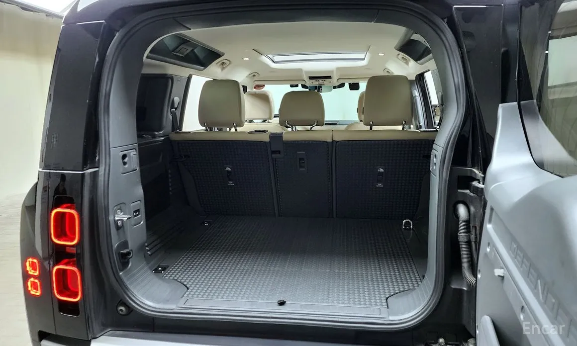 Фото 20 - Land Rover Defender