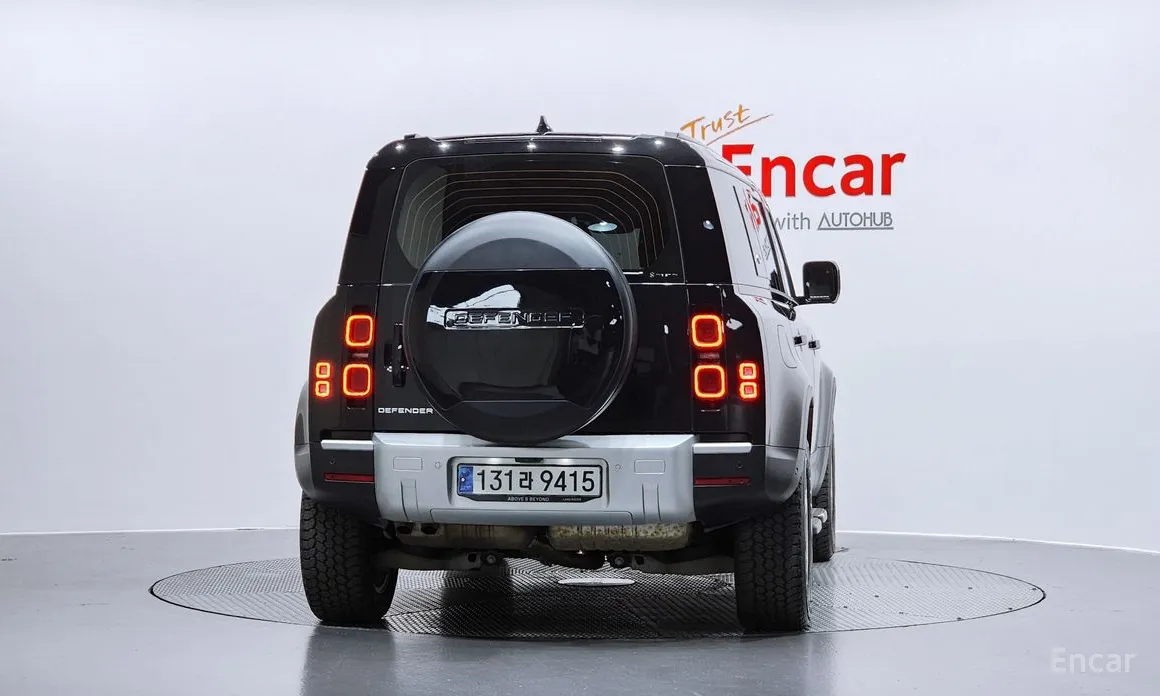 Фото 4 - Land Rover Defender