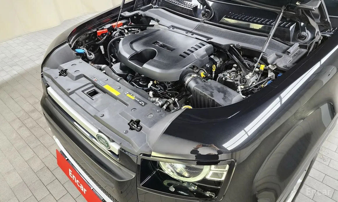 Фото 6 - Land Rover Defender