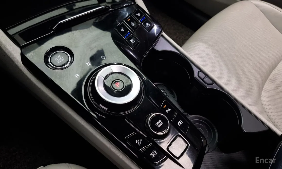 Фото 9 - Kia Sportage