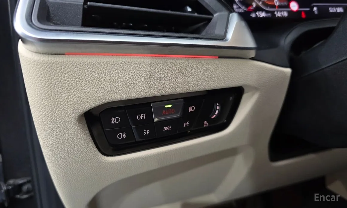 Фото 16 - BMW 3 Series