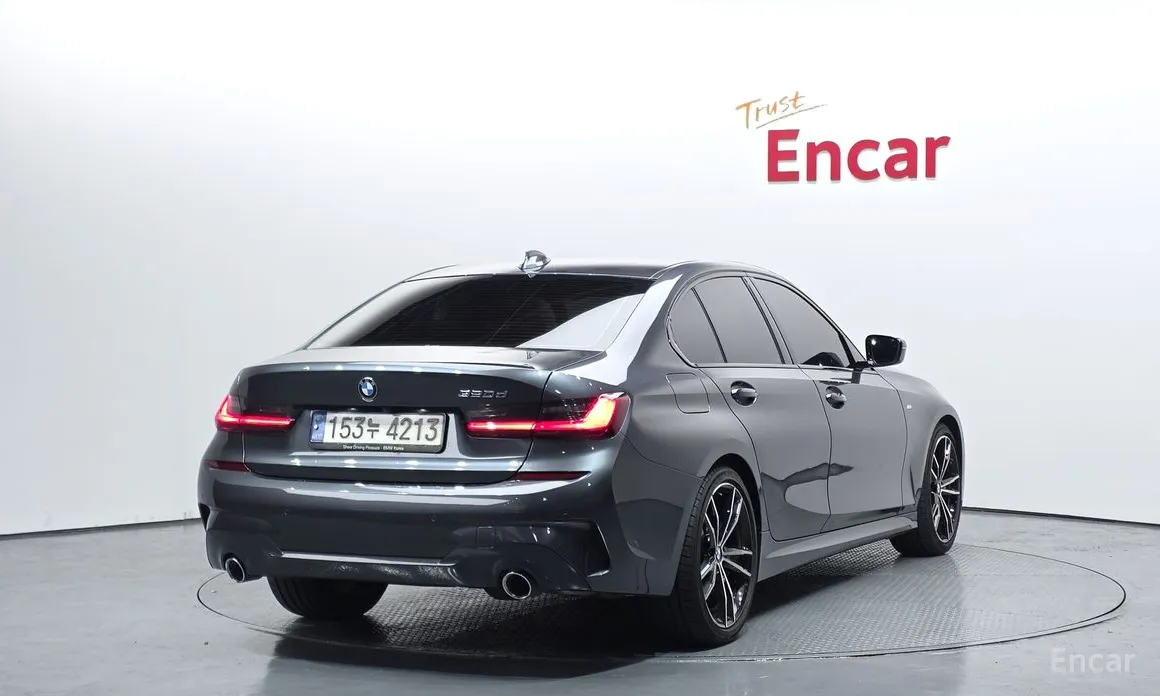 Фото 2 - BMW 3 Series