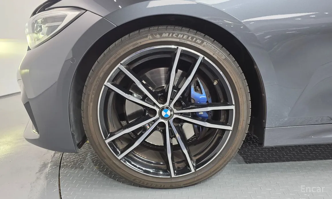 Фото 5 - BMW 3 Series