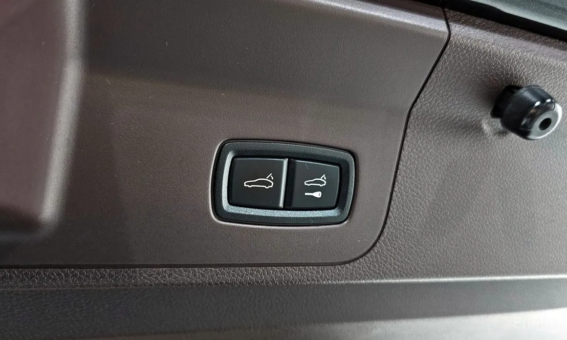 Фото 18 - Porsche Panamera