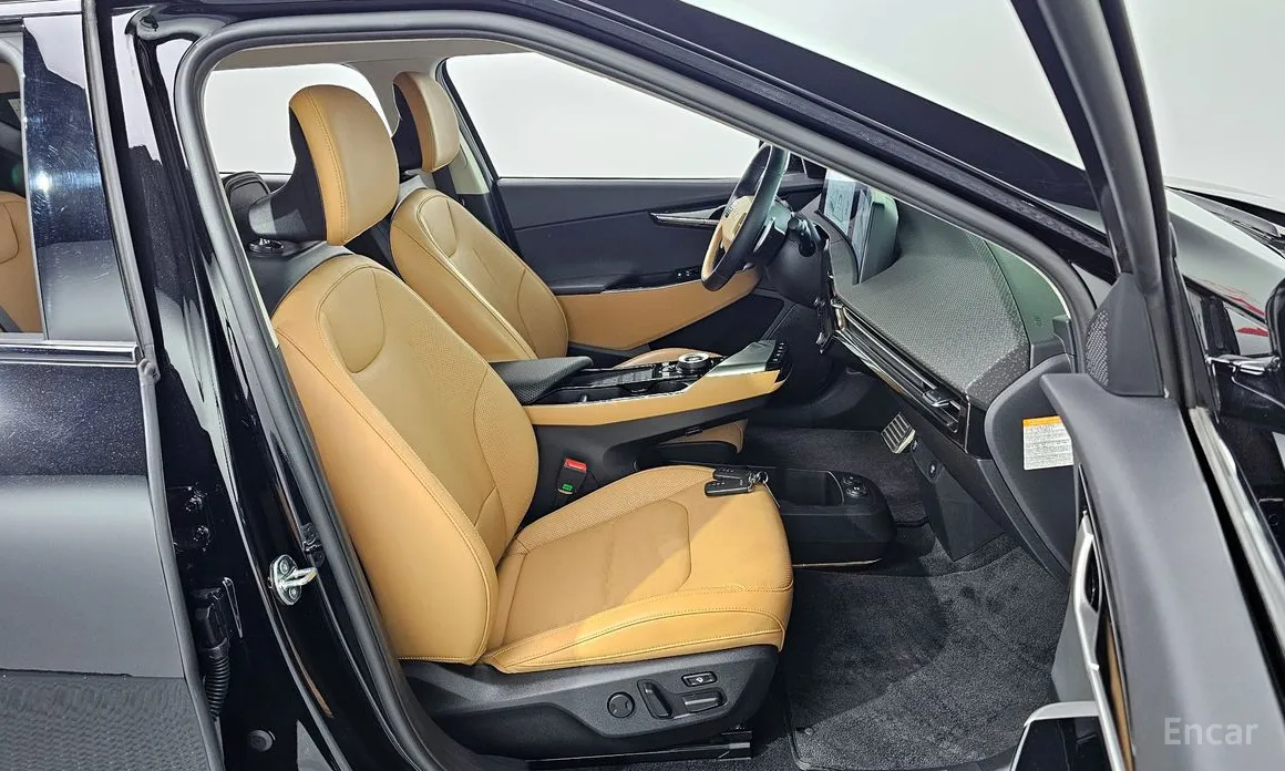 Фото 12 - Kia EV6