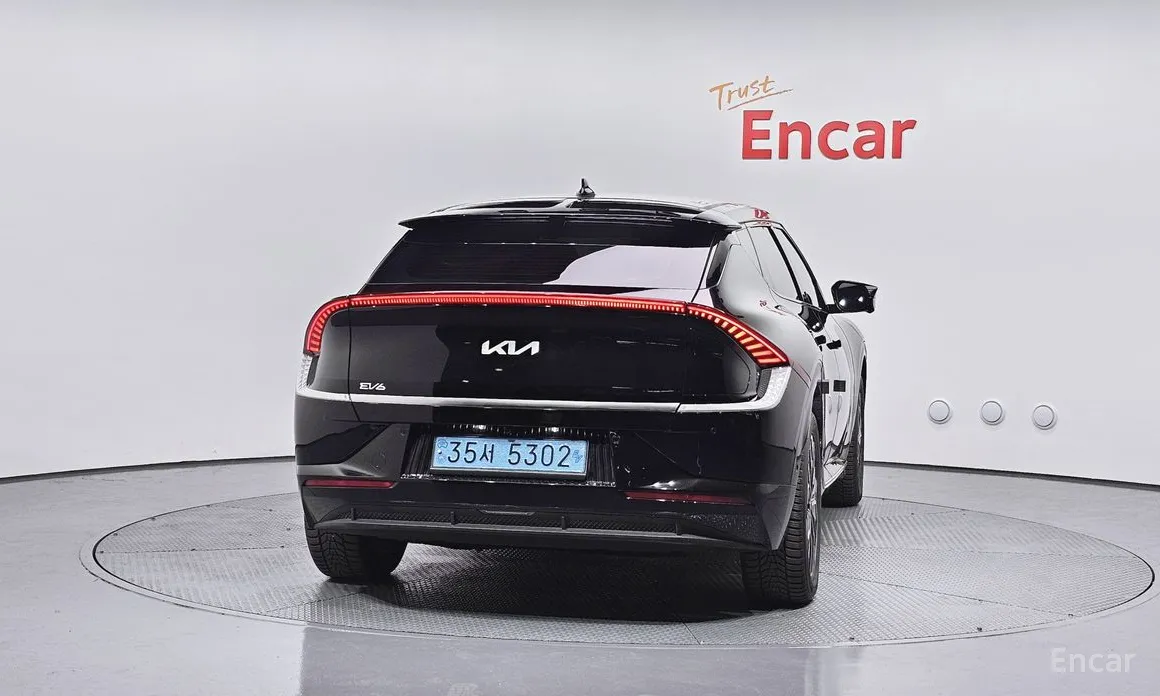 Фото 4 - Kia EV6