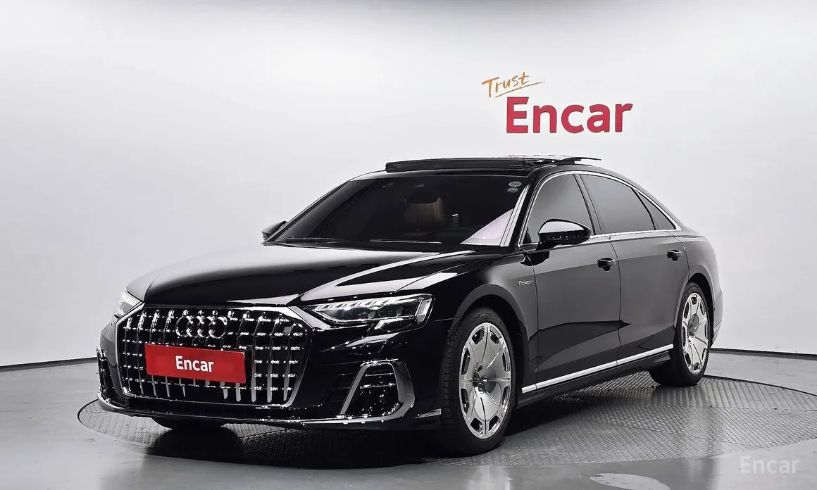 Фото 1 - Audi A8