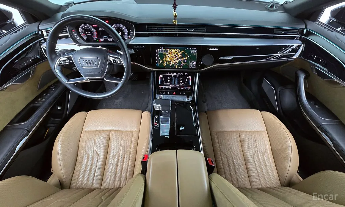 Фото 7 - Audi A8