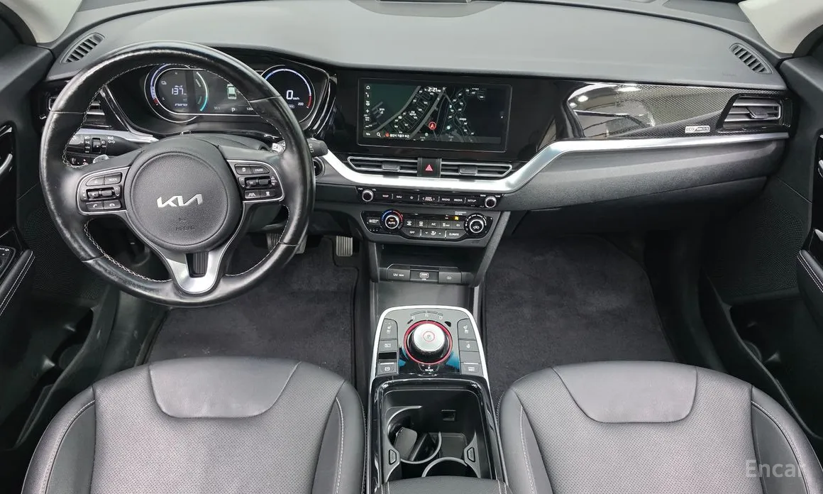 Фото 7 - Kia Niro