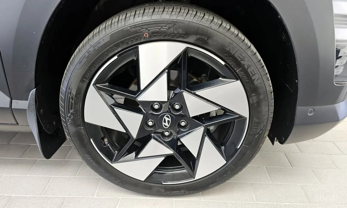 Фото 5 - Hyundai Kona