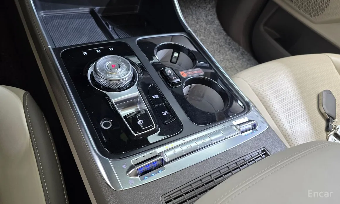 Фото 9 - Kia Carnival