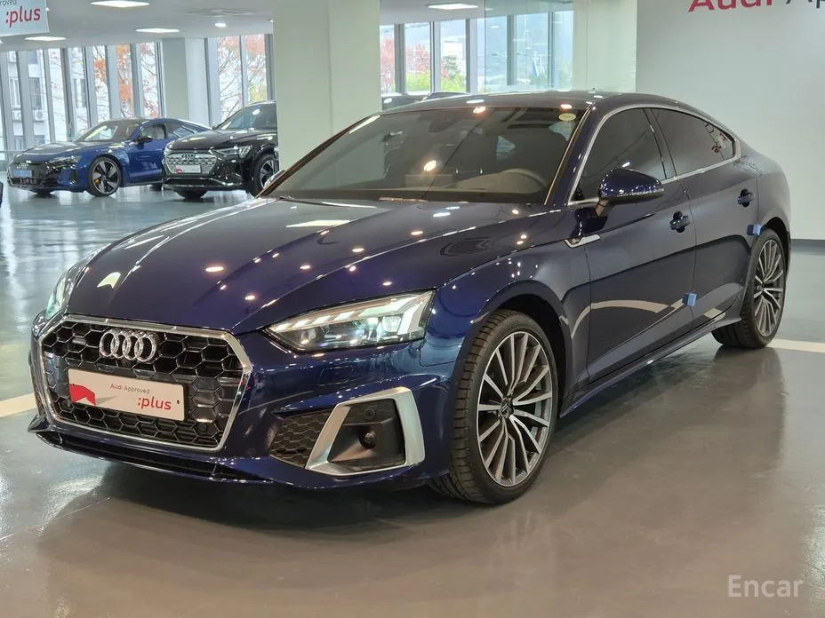 Фото 1 - Audi A5