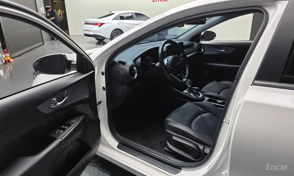 Фото 10 - Kia K3