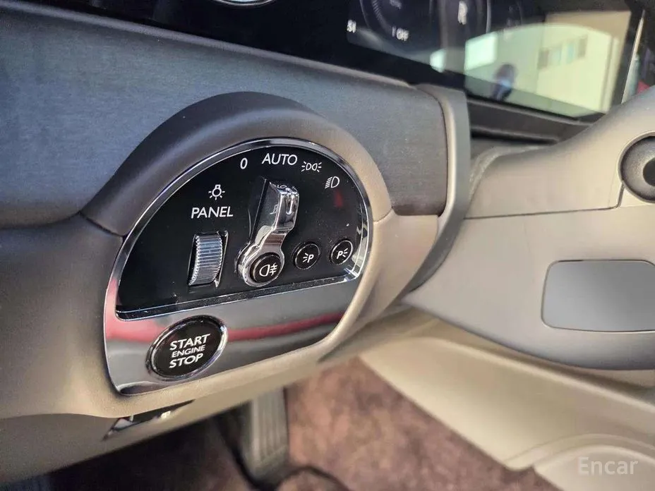 Фото 16 - Rolls-Royce Spectre