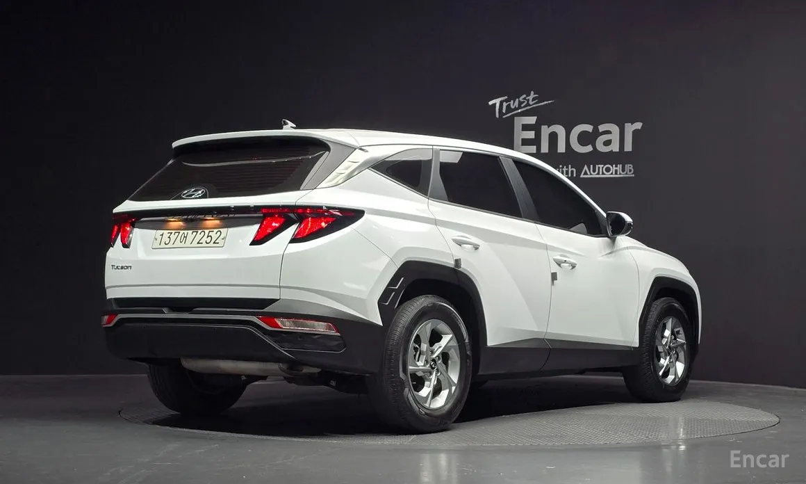 Фото 2 - Hyundai Tucson