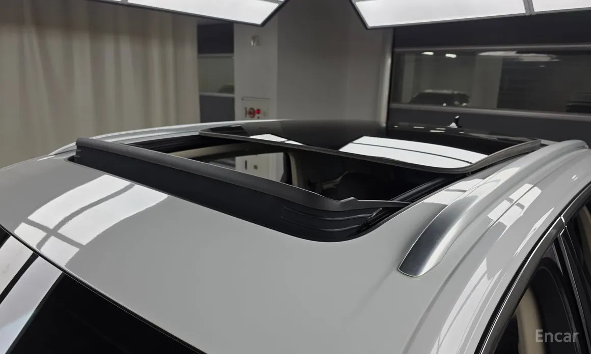 Фото 19 - Volkswagen Touareg