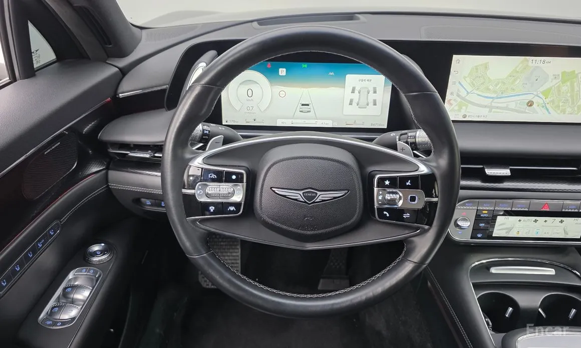 Фото 13 - Genesis G90