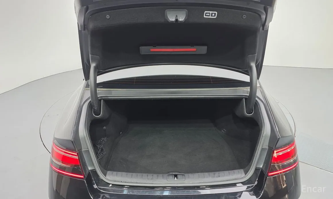 Фото 20 - Genesis G90