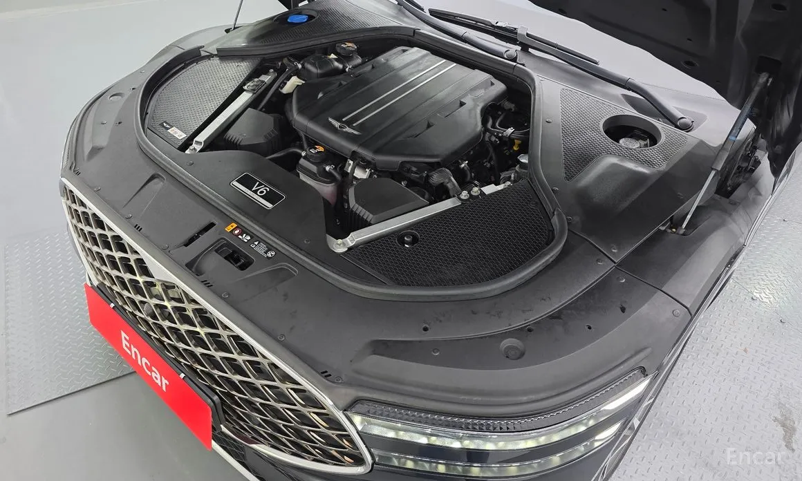 Фото 6 - Genesis G90